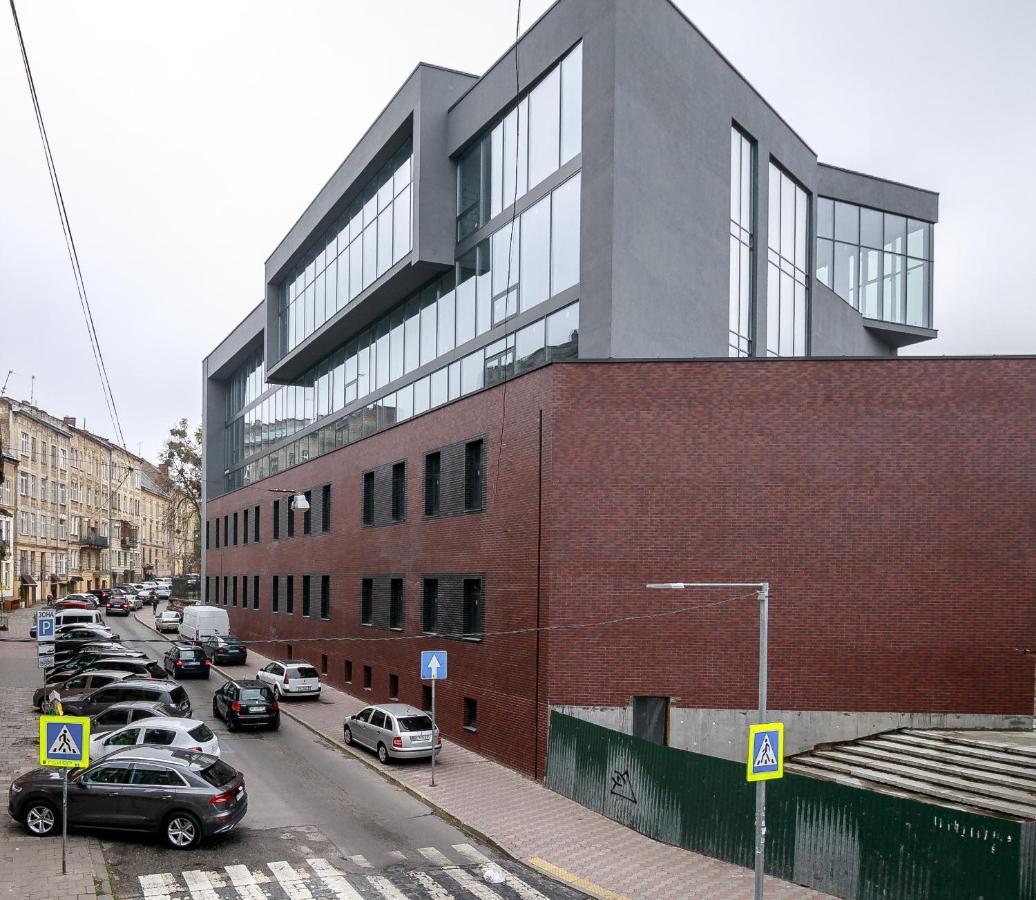 Golden Violin ! Apartments Lviv S מראה חיצוני תמונה