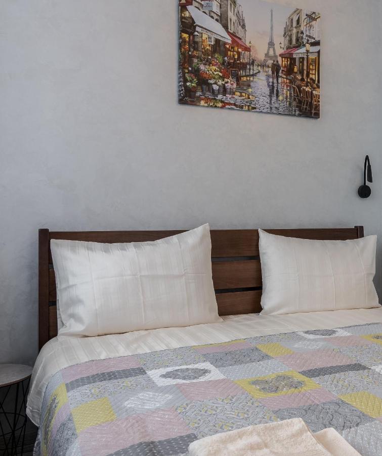 Golden Violin ! Apartments Lviv S מראה חיצוני תמונה
