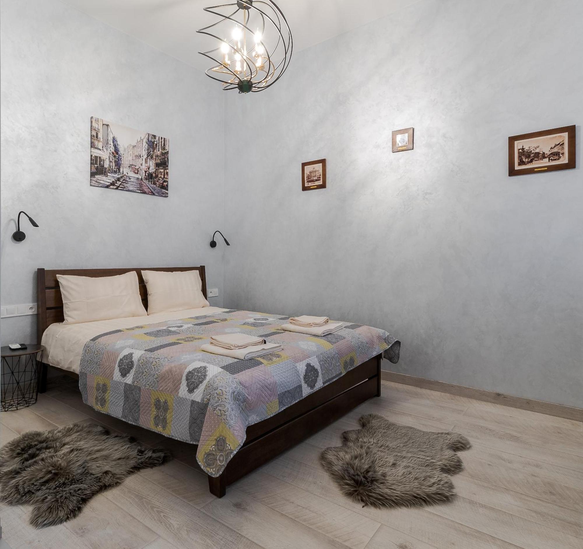Golden Violin ! Apartments Lviv S חדר תמונה